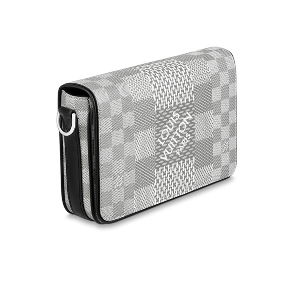 Louis Vuitton Studio Messenger Bag - Picture 3 of 8